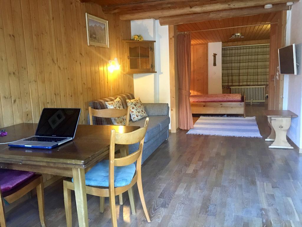 Bnb Guesthouse Lusi Frauenkirch 外观 照片